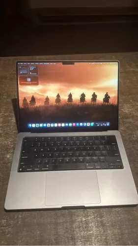 Macbook Pro M1 Pro 14 Pol 16 Gb Ram 512Gb SSD