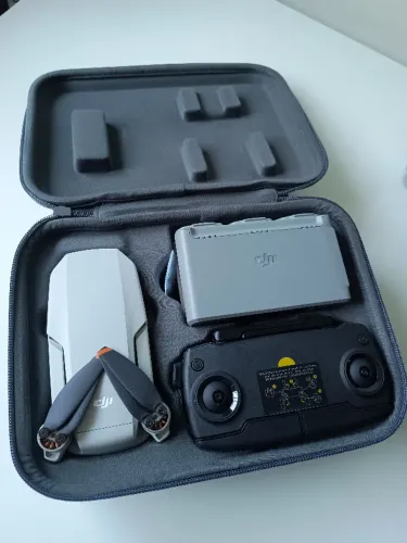 Drone DJI Mini SE Fly More Combo - Usado (Excelente estado)