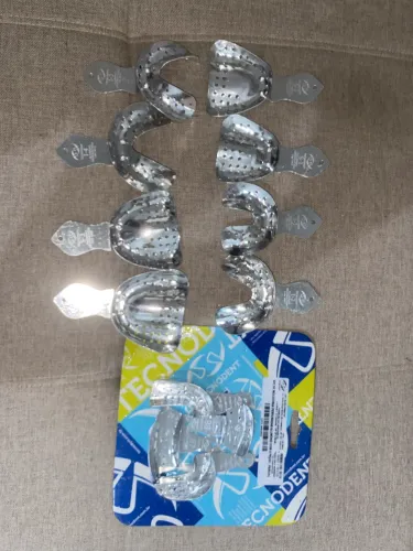 Moldeiras perfuradas de alumínio total e parcial NOVAS