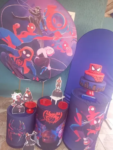 Pegue e monte homem-aranha 