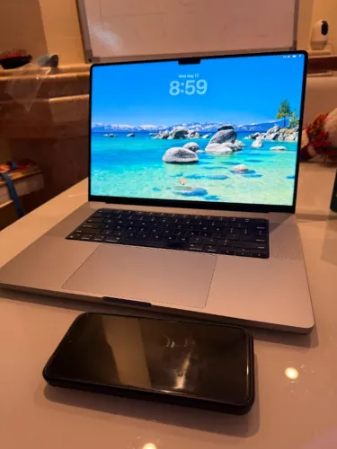 MacBook Pro M2 Max 2023 Prata 16.2" 96GB de Ram 2TB SSD