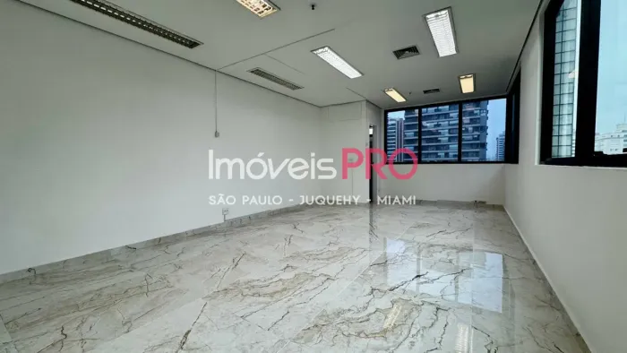 Oportunidade na Vila Clementino: Sala Comercial de 43m² com Vaga