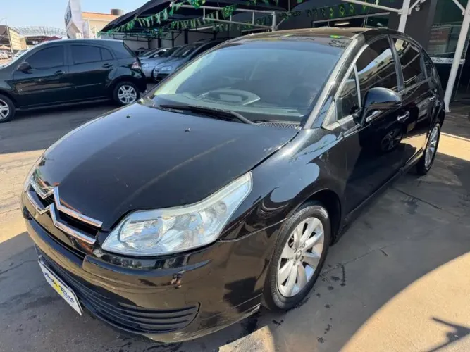 Citroen C4 GLX 2.0 Flex 16V 5P Mec. 2010