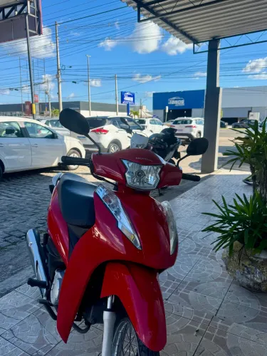 Vendo biz ipecavel ; só pegar roda ano 2023 