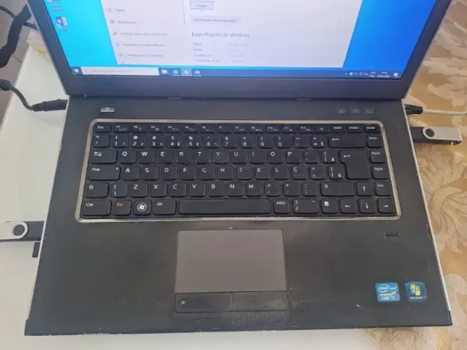 Vendo Notebook Dell Vostro 3560 - i7 - 16GB