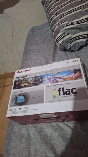 Vendo um aparelho da Paine som de carro zerado na caixa quem tiver interessado chama aqui.