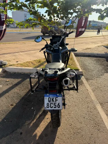 Xre190 Moto zera 1.000 km rodados apenas  *