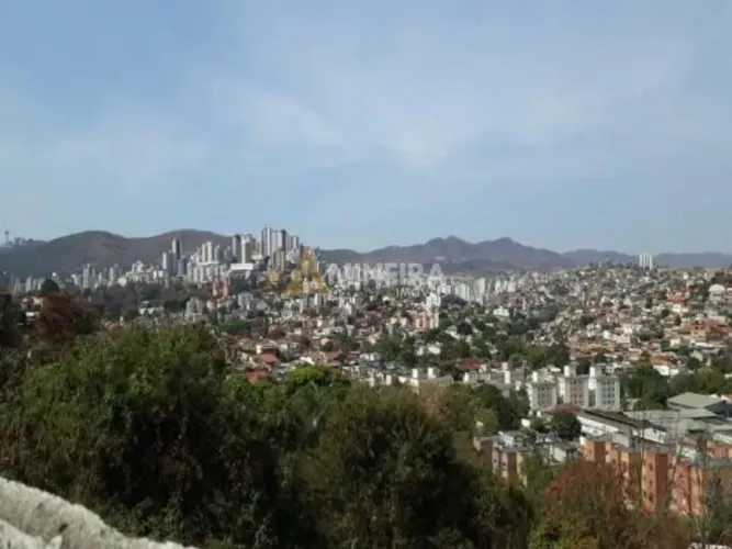 Lote/Terreno à venda, 366m² Bairro Havaí Belo Horizonte