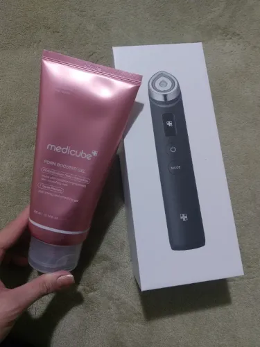 Medicube Booster Pro
