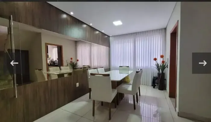 Imóvel para venda possui 290 metros quadrados com 3 quartos em Darcy Vargas - Contagem - M
