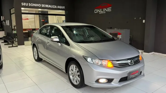 Honda Civic Sedan LXS 1.8/1.8 Flex 16V Aut. 4P 2014