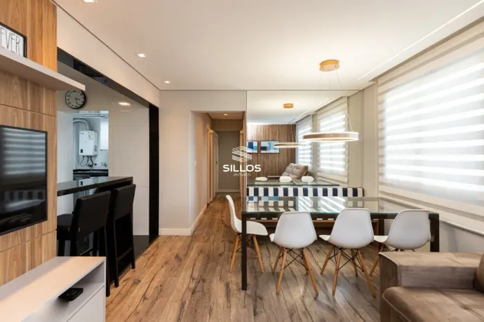 Apartamento mobiliado com 3 quartos para alugar no Batel em Curitiba