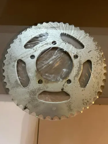 Coroa para Suzuki GSX 650F - NOVA, Nunca Usada!