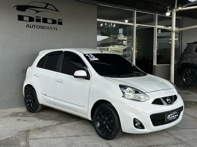 Nissan March SV 1.6 16V Flexstart 5P Mec. 2018