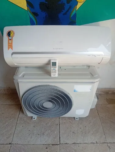 Ar condicionado Springer Midea 12000