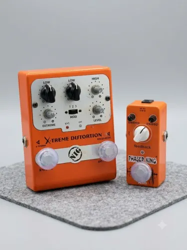 Pedais NIG Xtreme Distortion + Xvive Phaser King - (COMBO)<br>