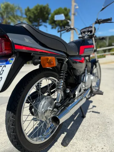 Yamaha RD 135 impecável 