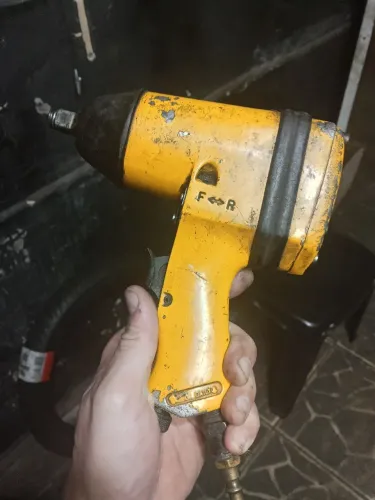 Chave pneumática de impacto 