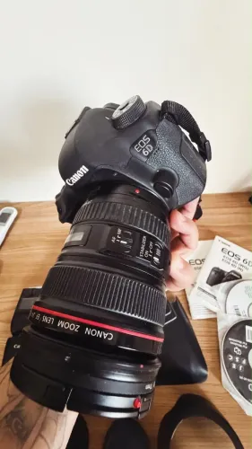 Canon EOS 6D Full Frame + Lente Canon 24-105mm f/4L IS USM + Flash SB