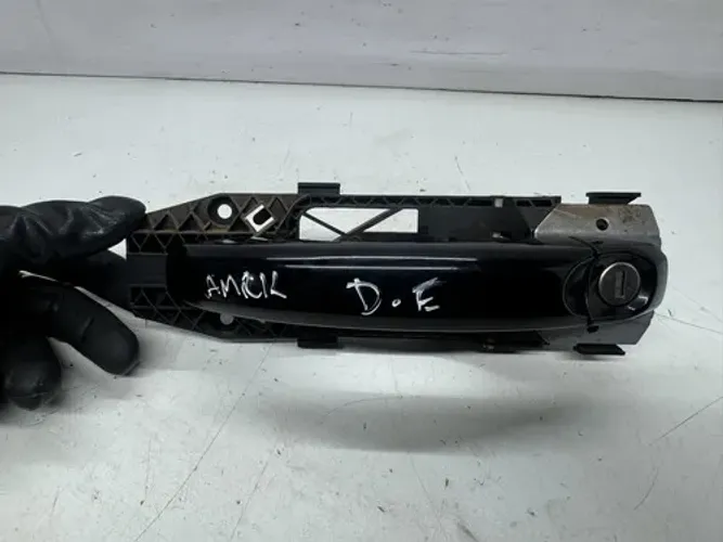 Maçaneta Externa Dianteira Esquerda Vw Amarok