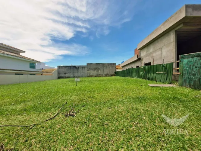 TERRENO PLANO COM 360 m² NO CONDOMÍNIO VILLA VERONA - SOROCABA