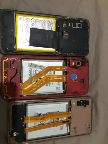 Celular para retirada de peças 