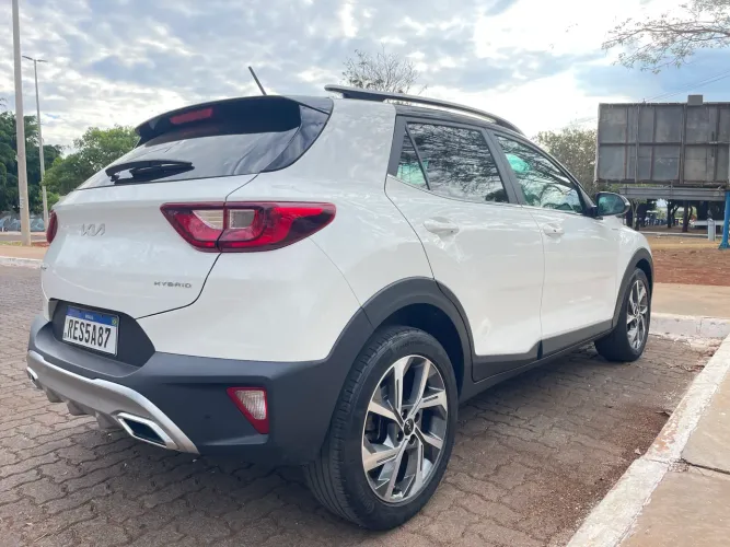 Kia Motors Stonic SX 1.0 TB Aut. (híbrido) 2022
