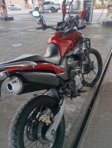 Moto muito boa 