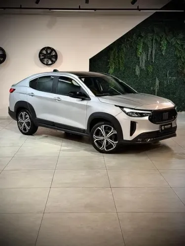 Fiat Fastback Impetus 200 T. AUT (hibrído) 2025