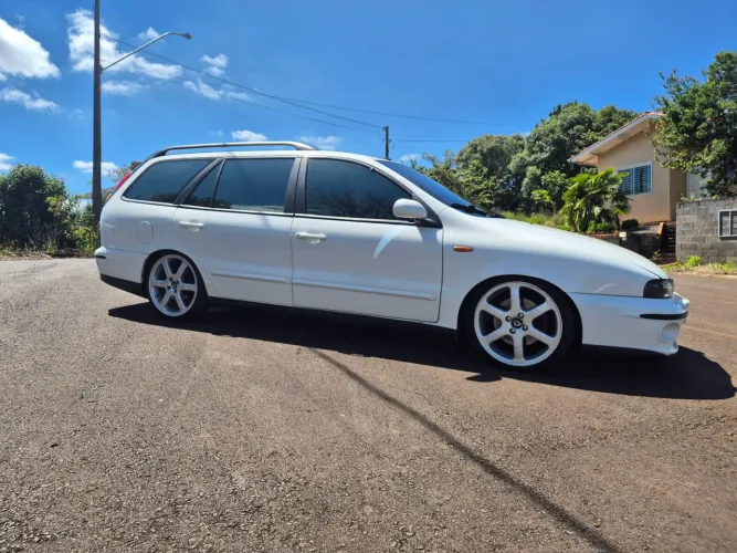 Fiat Marea Weekend HLX 2.0 20V 4P 1999