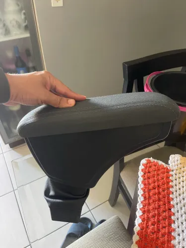 Apoiador de braço para carro