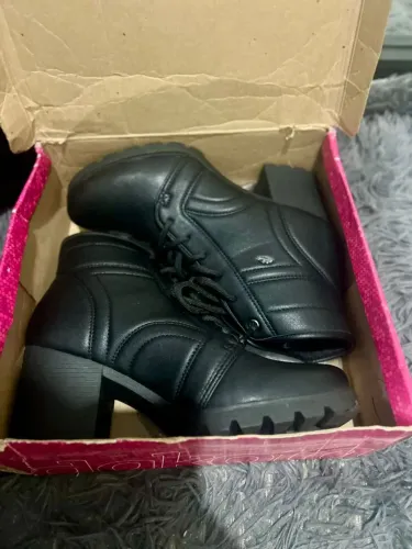 Bota Feminina n° 39