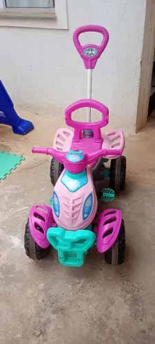 Quadriciclo infantil