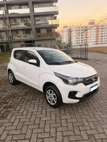 Fiat Mobi Like 1.0 Fire Flex 5P. 2018