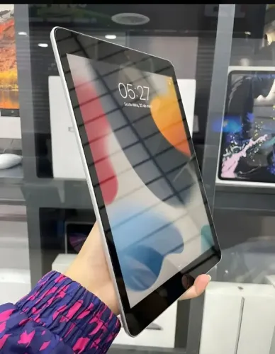 iPad Apple 9th Geração 10,2'' Wi-fi 64gb Prata