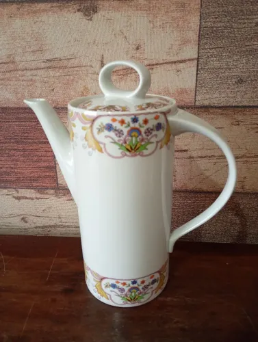 Bule de porcelana 1960