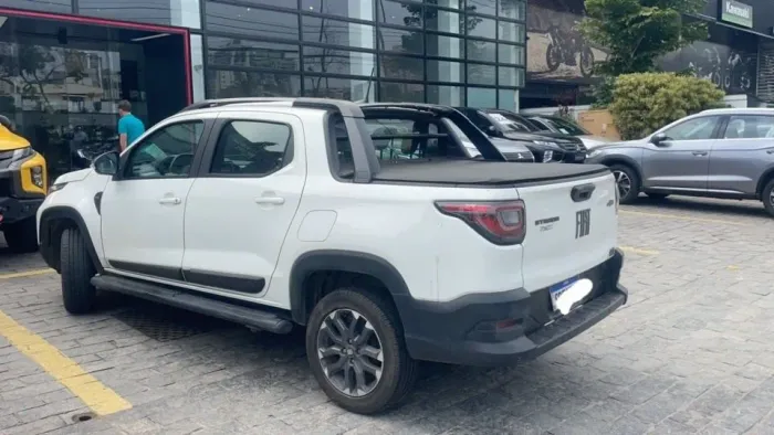 Fiat Strada Ultra 1.0 Flex Turbo CD Aut. 2024