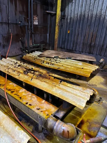 Vendo Tanques para Banho de Cromo
