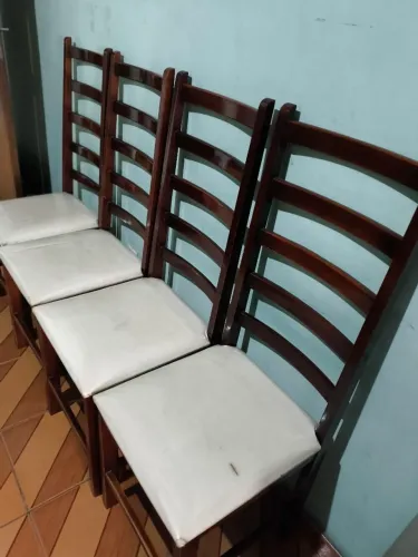 Conjunto de cadeiras (ler a descrição)