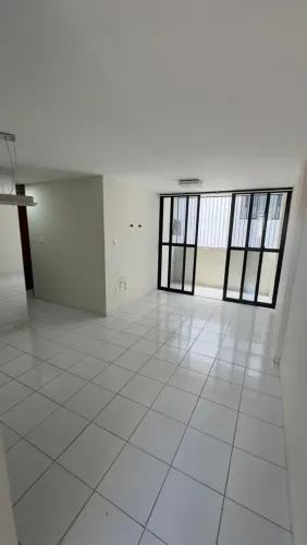ALUGO APTO NAS 03 RUAS - BANCÁRIOS