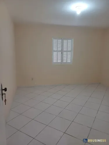 Casa Duplex para Locação com 2 quartos - Centro, Campos dos Goytacazes, RJ