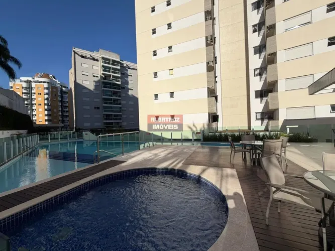 Apartamento para Venda em Florianópolis, Parque São Jorge, 4 dormitórios, 2 suítes, 3 banh