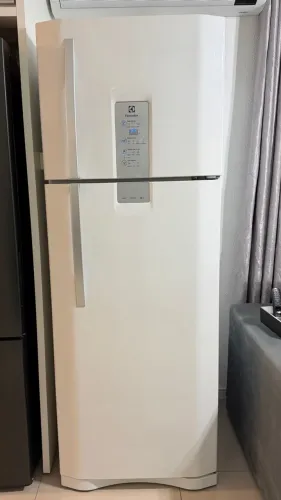 Geladeira Duplex Electrolux 450L