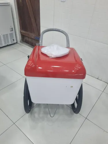 Carrinho de picolé novo
