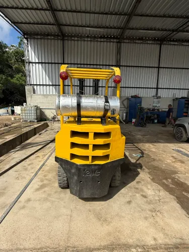 Empilhadeira Yale G83 GLP