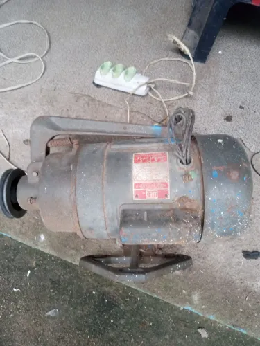 Motor de indução monofásico p/ Maq. Costura