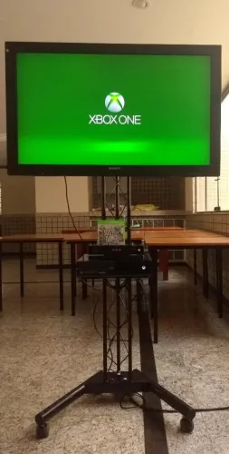 XBOX ONE com KINECT E JUST DANCE