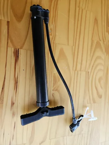 Bomba de Ar Manual para Pneus e Bolas 30CM - USADA