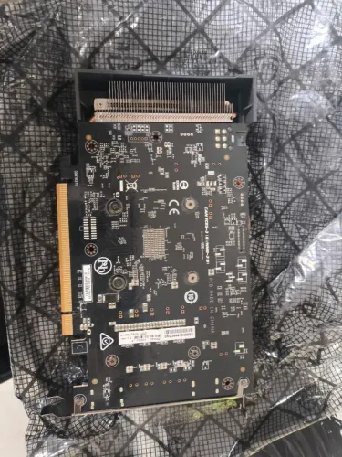 Gigabyte RX 6500 XT 4GB