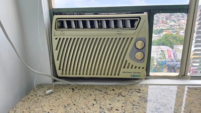 AR CONDICIONADO DE JANELA 9000btus